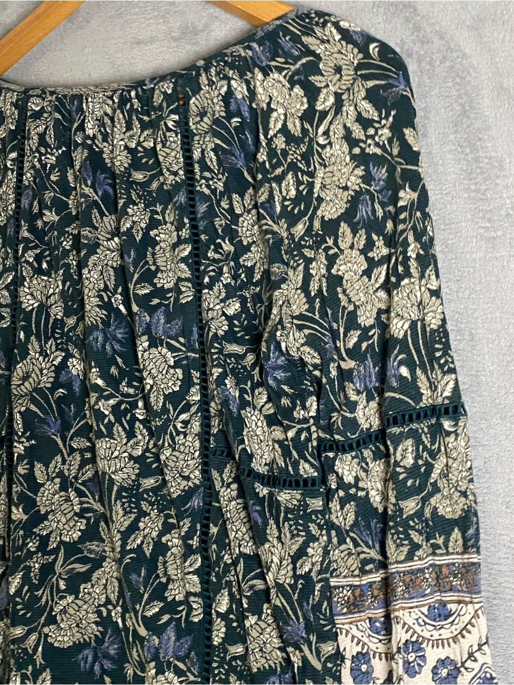 Lucky brand Green paisley Long Sleeve Whimsical Fairy Earthy Floral size Small - Picture 9 of 9